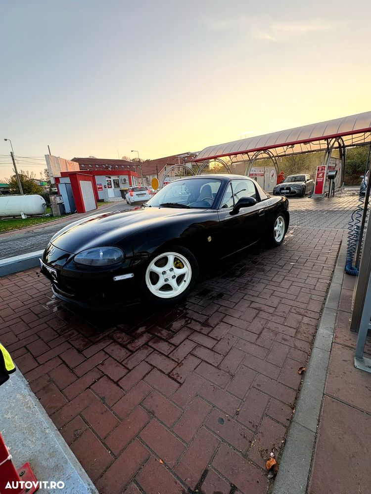 Mazda MX-5 1.6i Twin Leather - 9