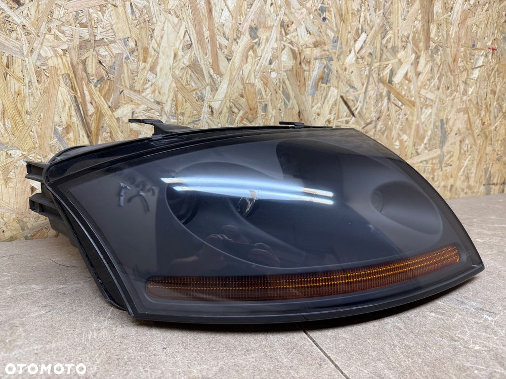 LAMPA PRZÓD PRAWA AUDI TT 8N0 XENON 8N0941004R - 2