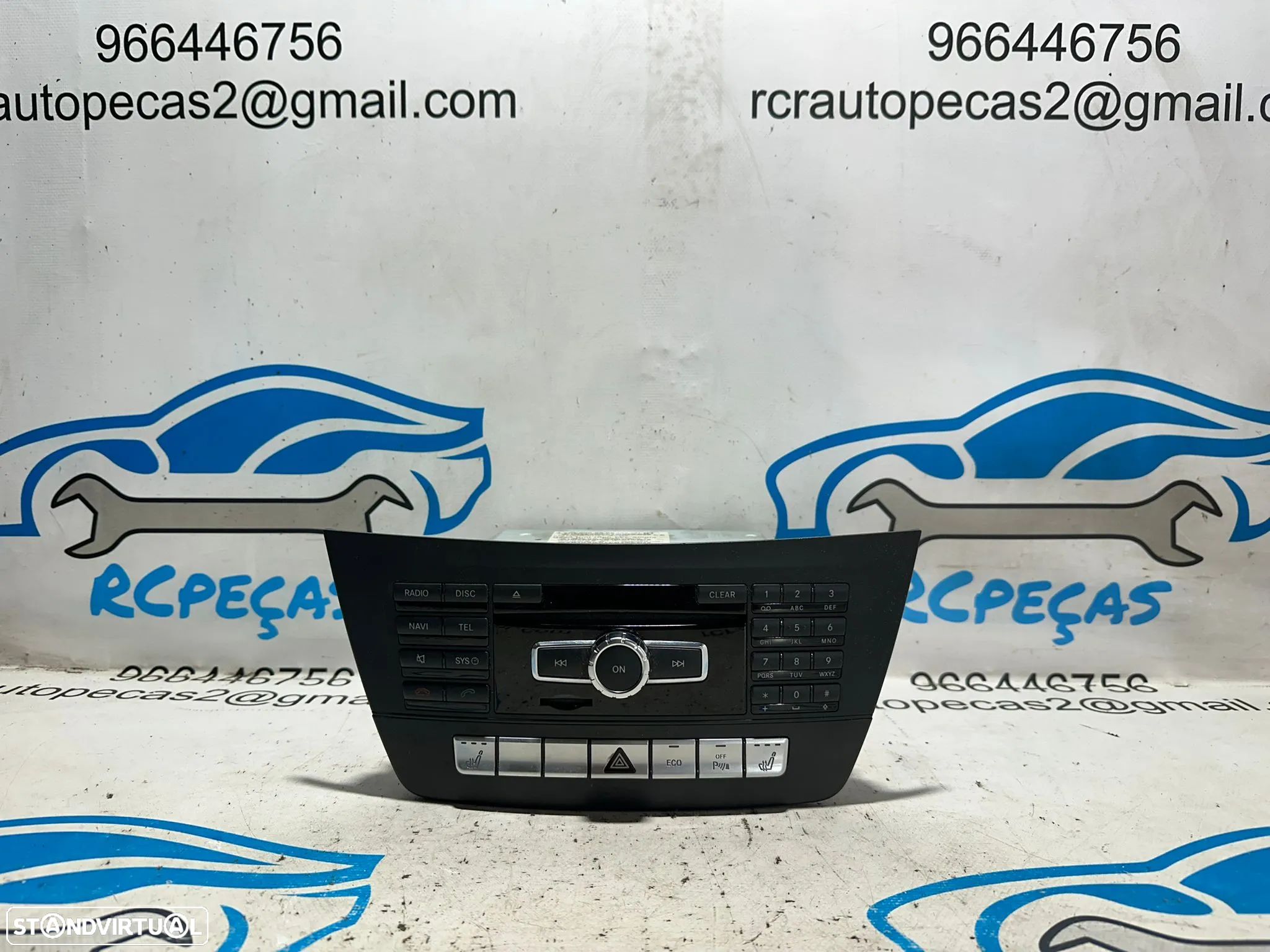 .Auto Radio Headunit Original Mercedes Benz Classe C W204 Coupe 2012 - 2015 - 1