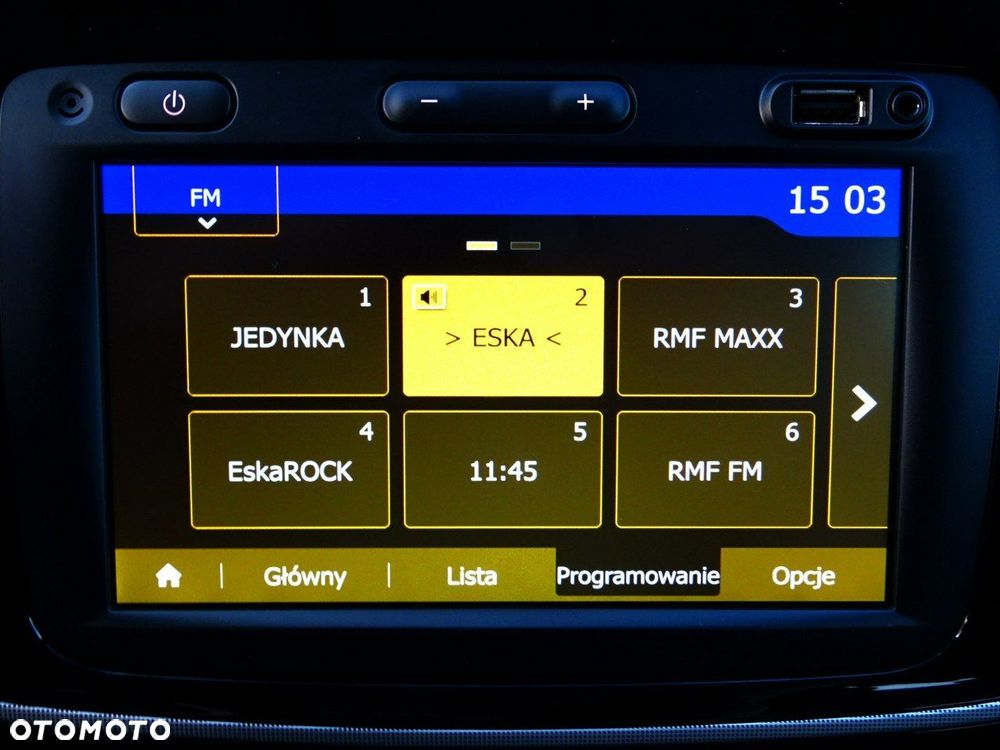 Dacia Logan TCe 90 S&S Stepway Celebration - 30