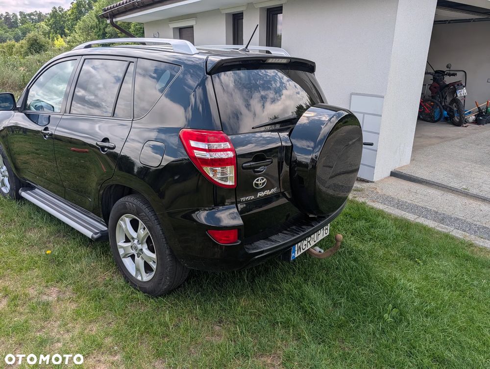 Toyota RAV4 2.0 VVT-i Sol - 8