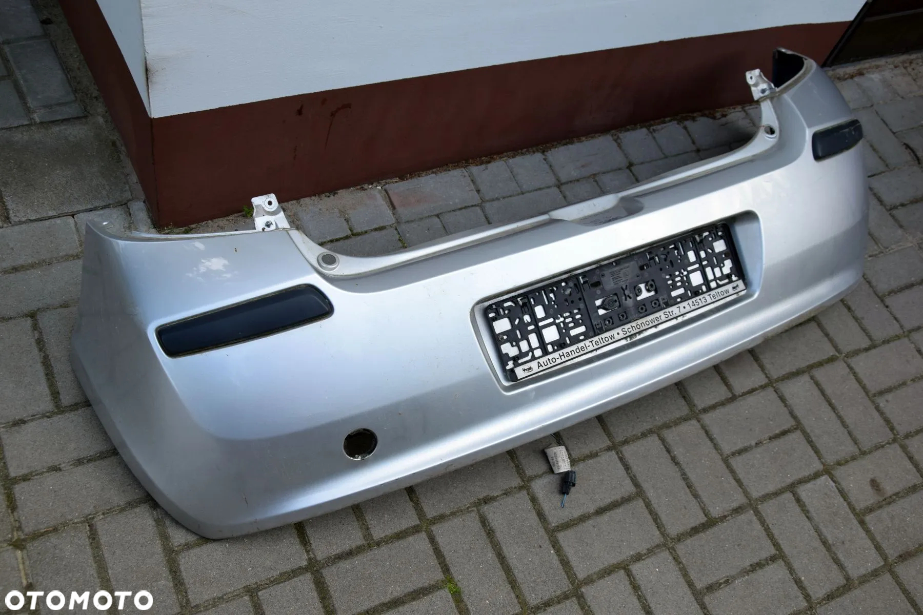 Renault Clio III 3 Zderzak tył tylny 3D srebrny TED69 ładny - 2