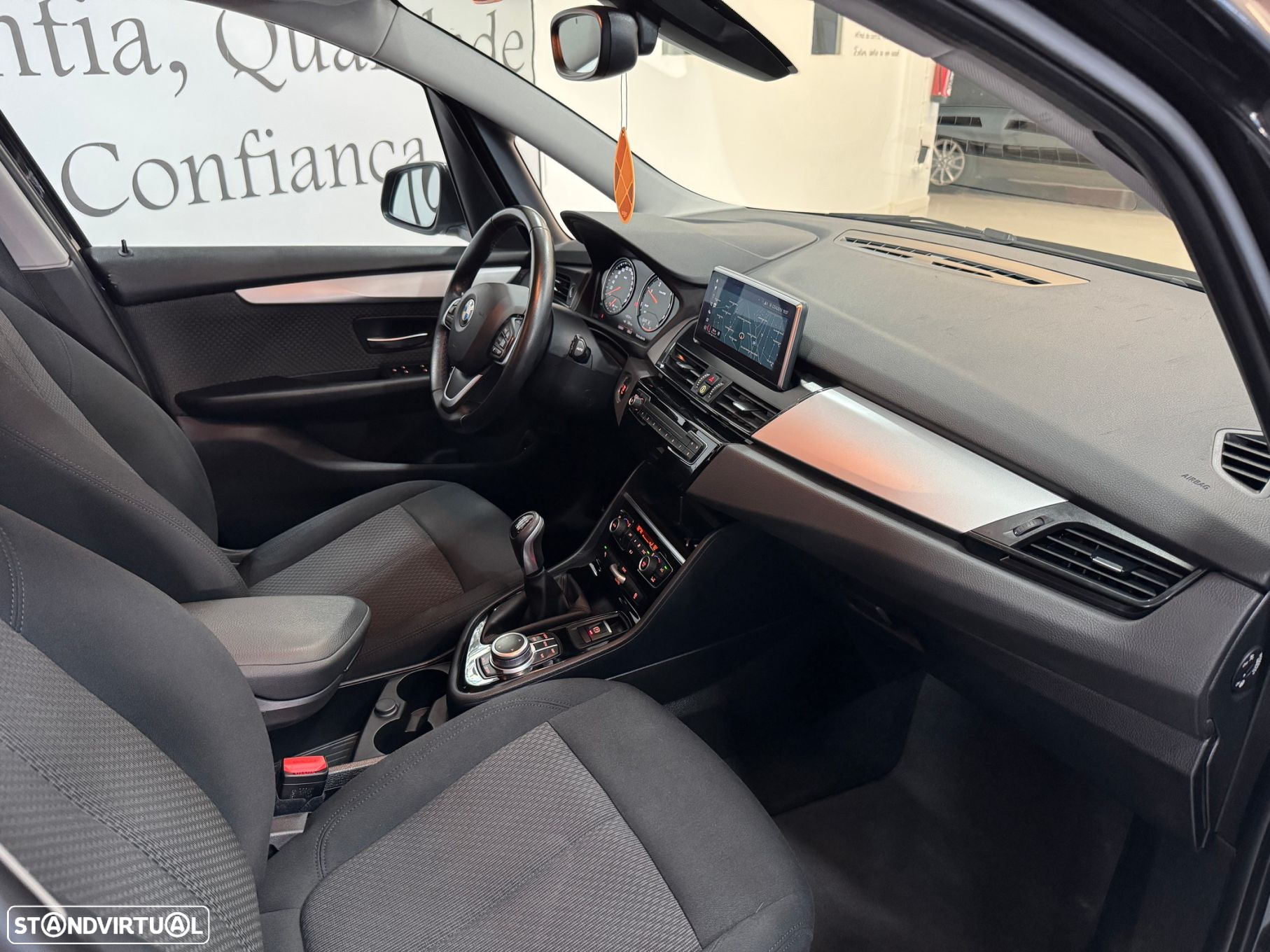 BMW 216 Gran Tourer d 7L Advantage - 32
