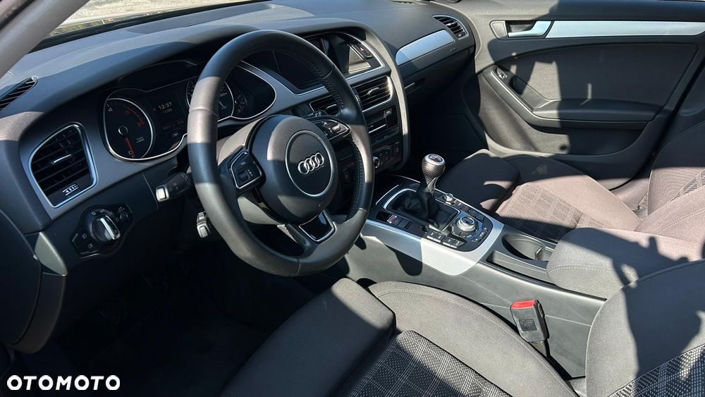 Audi A4 Avant 2.0 TDI DPF Attraction - 8