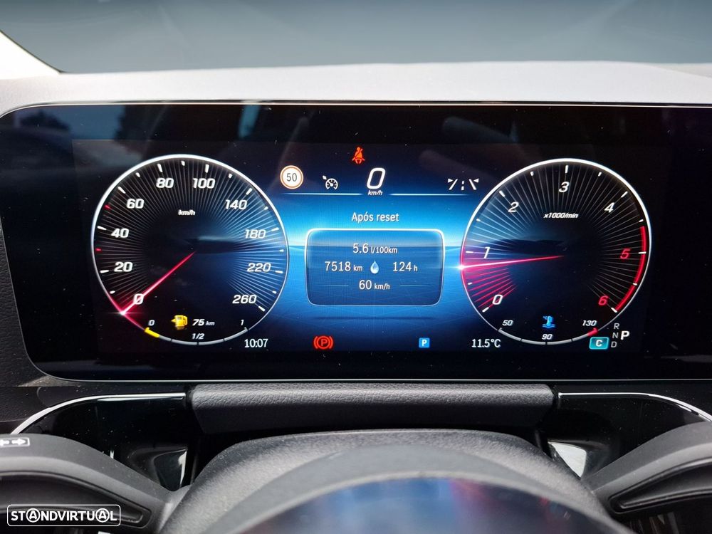 Mercedes-Benz GLA 180 d - 17