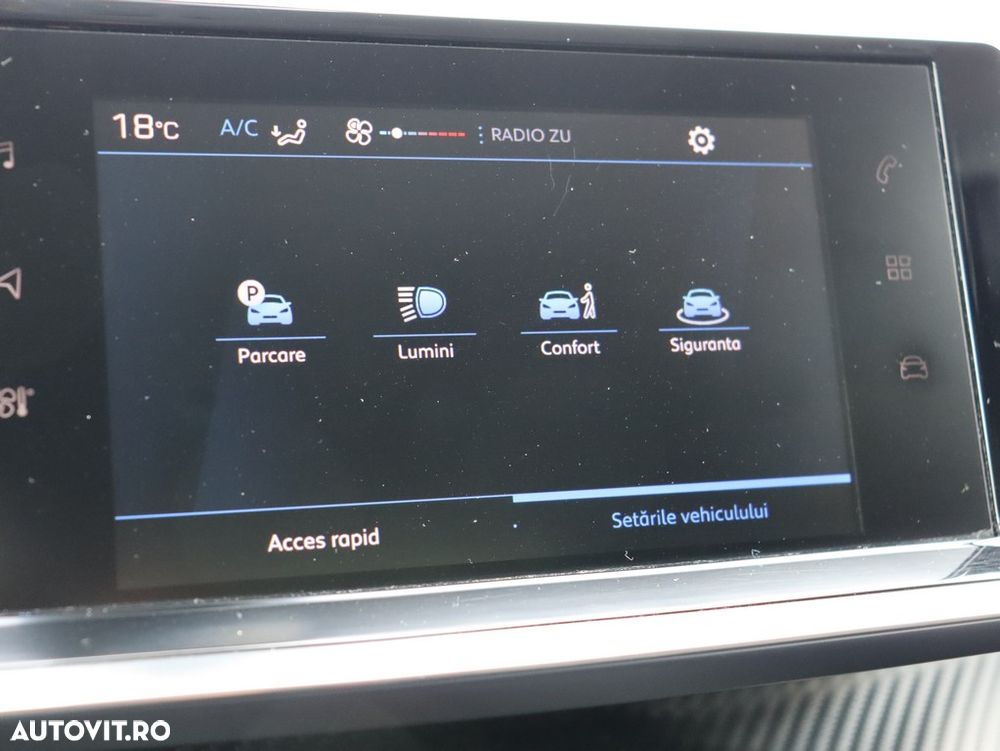 Peugeot 2008 1.5 BlueHDI FAP Active - 19