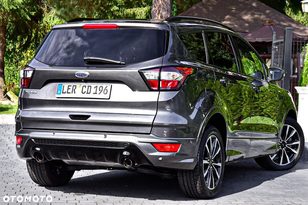 Ford Kuga 2.0 TDCi 4x4 ST-Line - 4