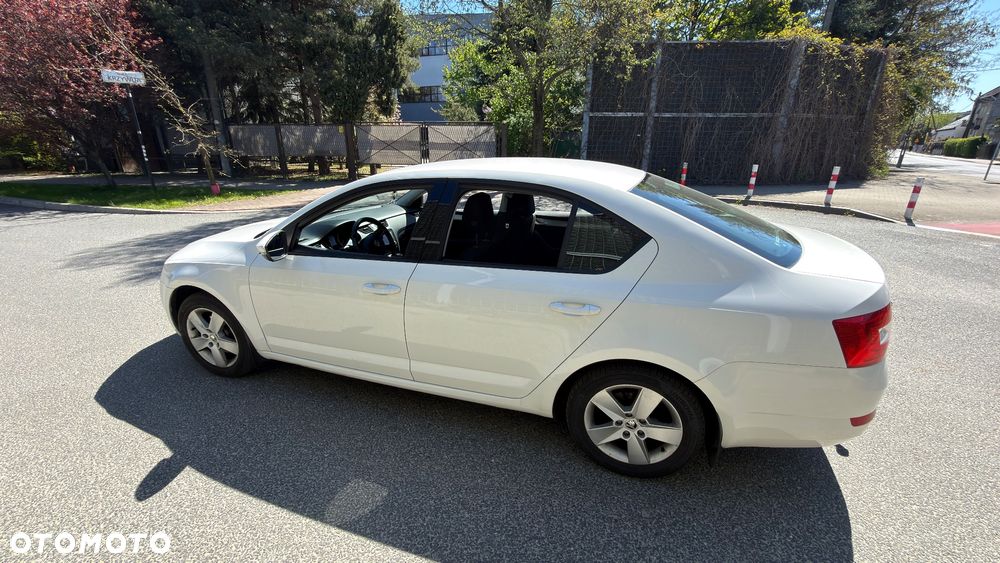 Skoda Octavia 1.4 TSI Ambition - 8