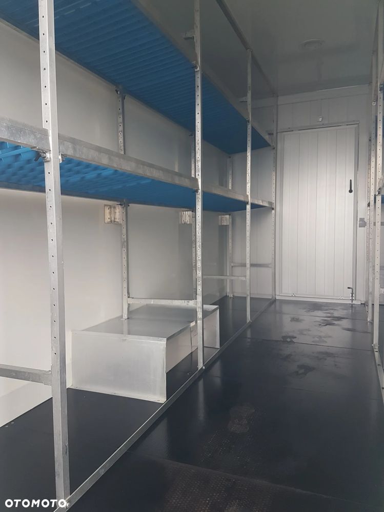 Iveco DAILY KONTENER NISKOPODŁOGOWY 4,44x2,23x2,42 SKLEP FOODTRUCK BAR KLIMA KONIOWÓZ KAMPER - 19