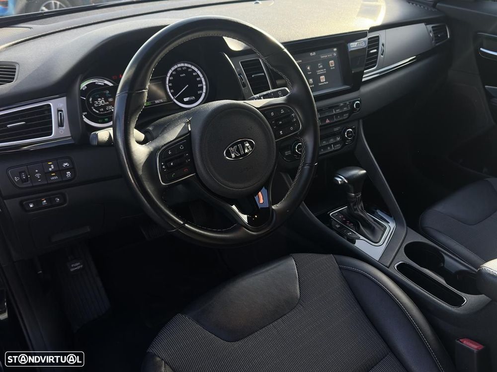 Kia Niro 1.6 GDi PHEV Tech - 13