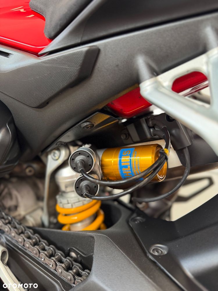 Ducati Panigale V4S - 29