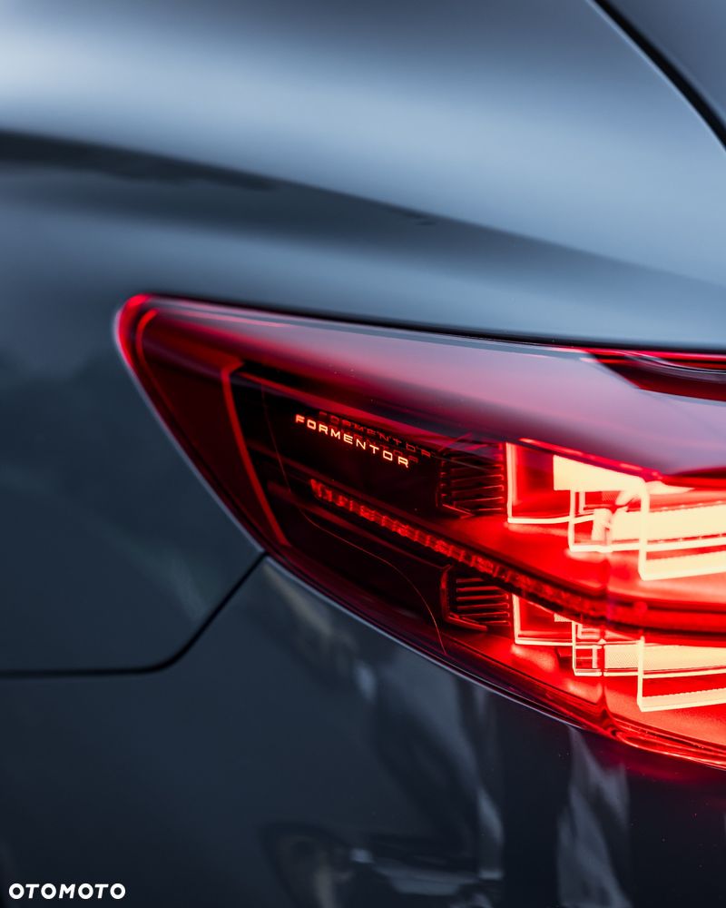 Cupra Formentor 1.5 e-Hybrid PHEV DSG - 11