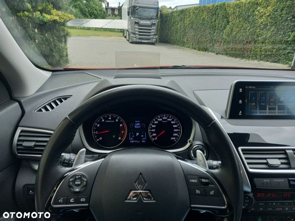 Mitsubishi Eclipse Cross 1.5 T Intense Plus CVT - 29