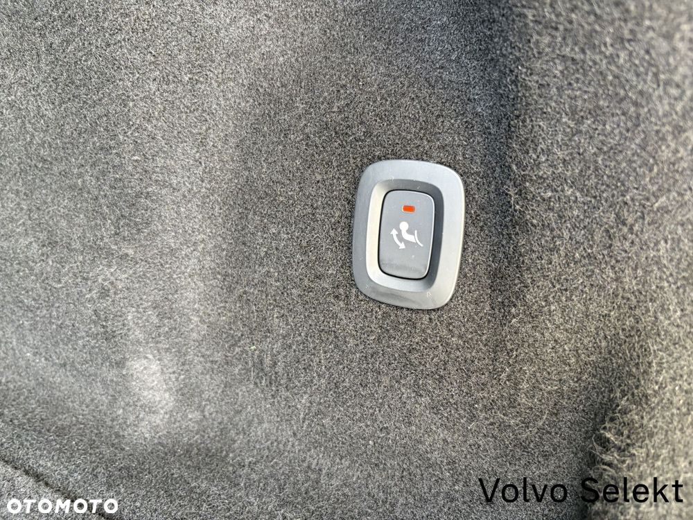 Volvo XC 60 - 24