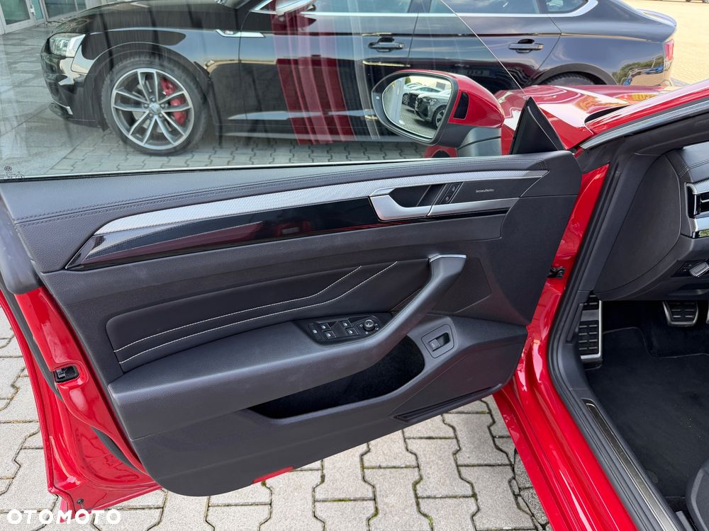 Volkswagen Arteon 2.0 TDI SCR 4Motion DSG R-Line - 18