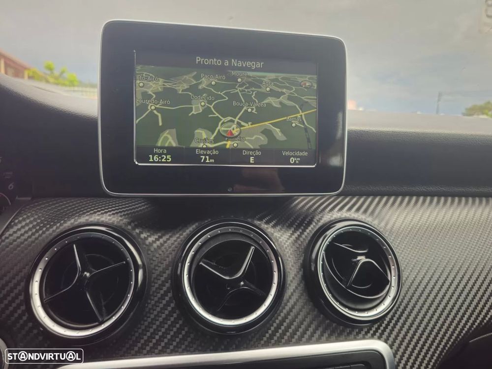 Mercedes-Benz GLA 180 d Style - 10