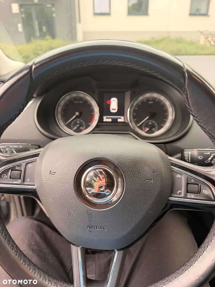 Skoda Octavia - 12