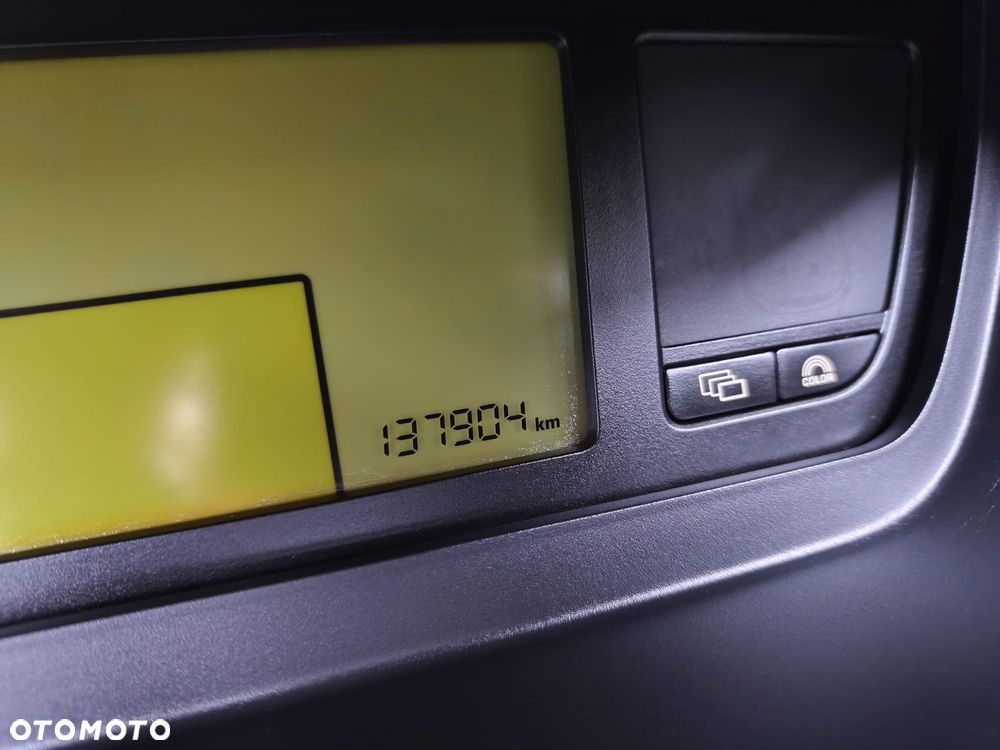 Citroën C4 Picasso - 30