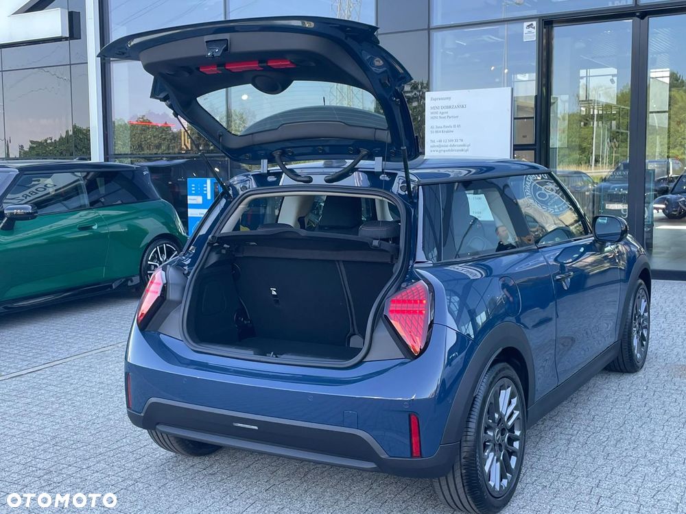MINI ONE - 10