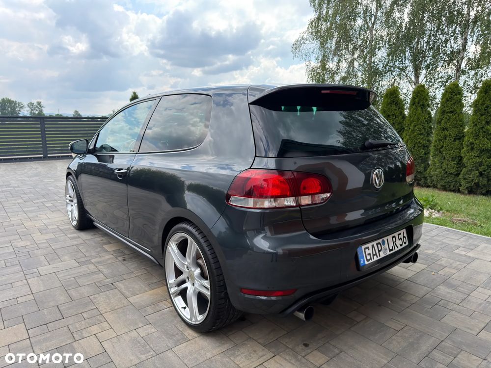 Volkswagen Golf 2.0 GTI - 19
