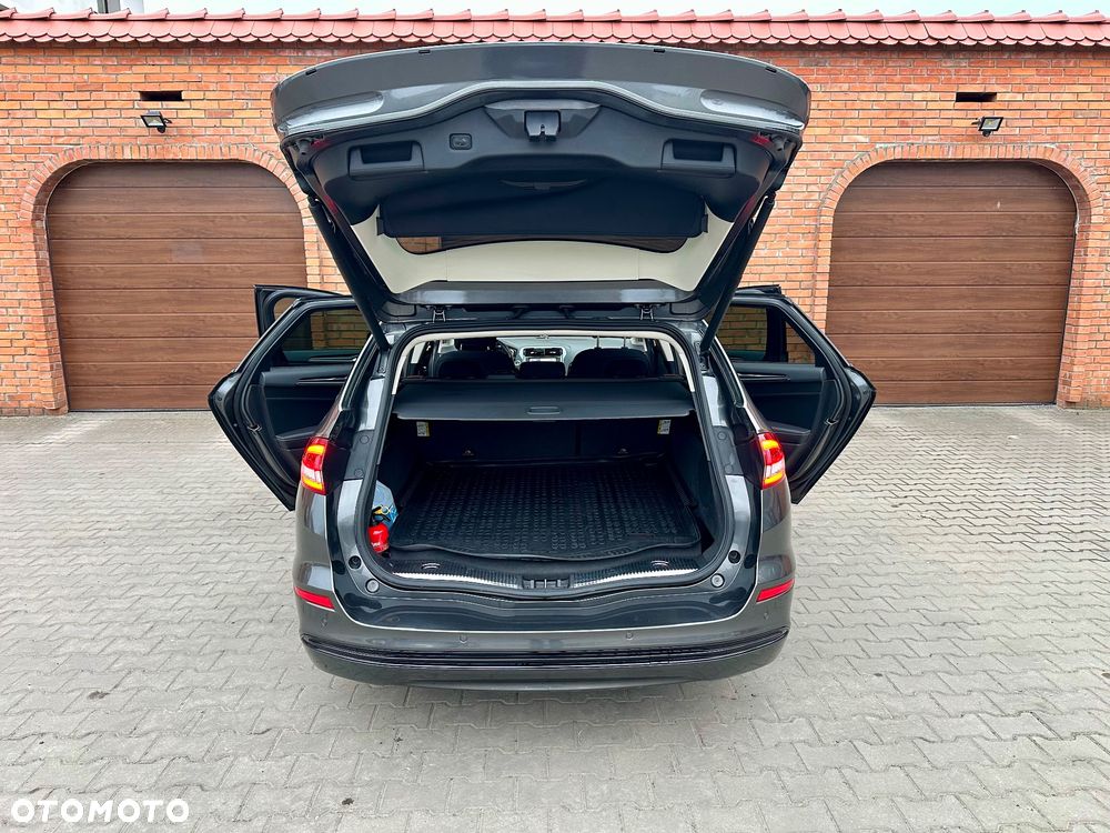 Ford Mondeo 2.0 EcoBlue Titanium - 14