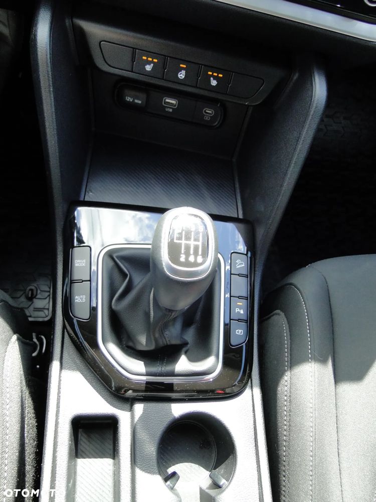 Kia Sportage 1.6 T-GDI L 2WD - 27