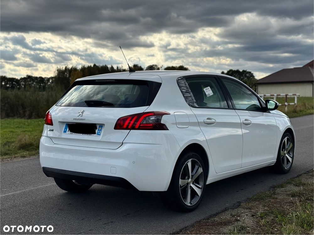 Peugeot 308 - 3