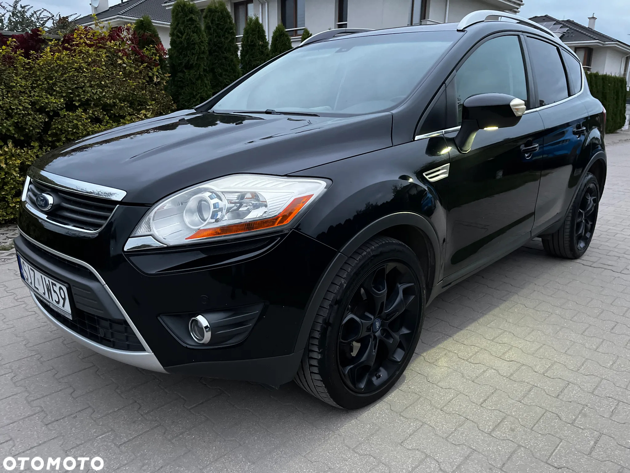 Ford Kuga 2.0 TDCi Individual MPS6 - 2
