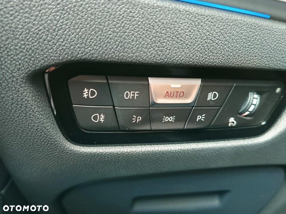BMW Seria 3 - 17