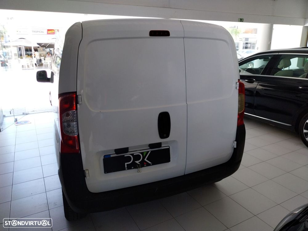 Peugeot Bipper Van - 4