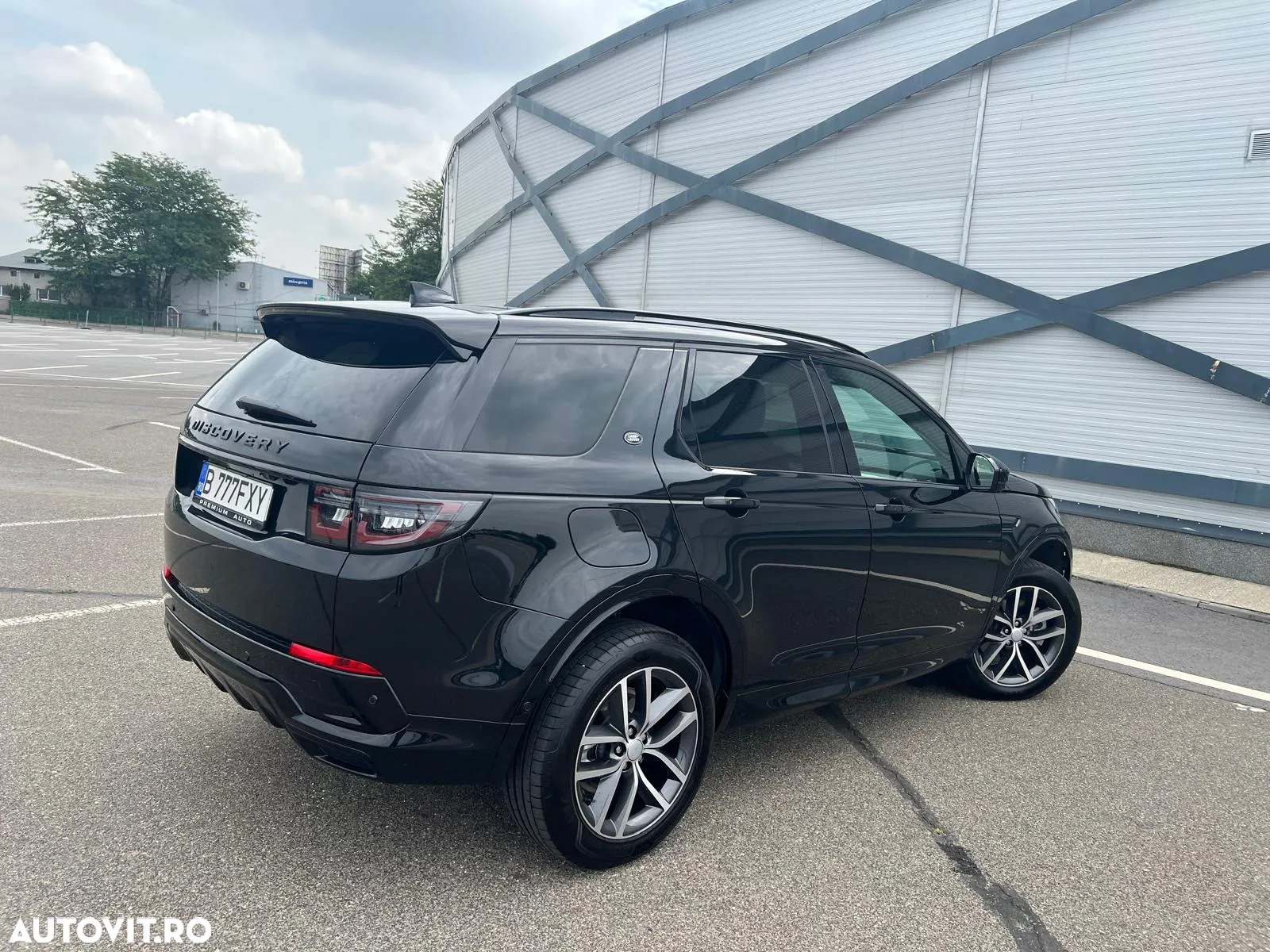 Land Rover Discovery Sport - 2