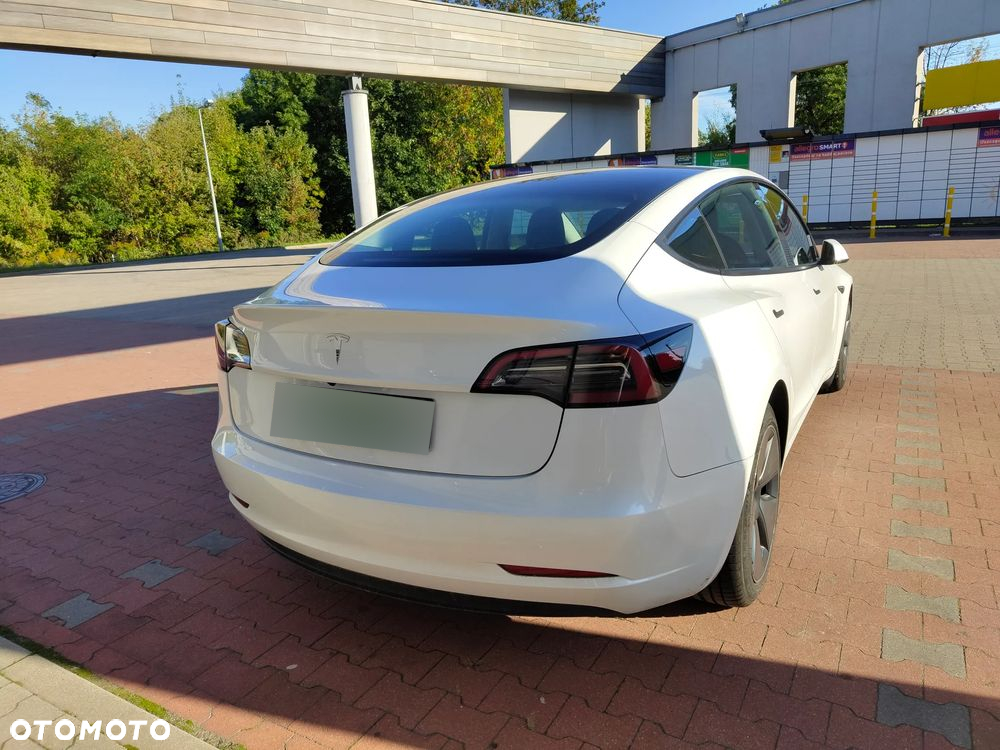 Tesla Model 3 Long Range RWD - 4