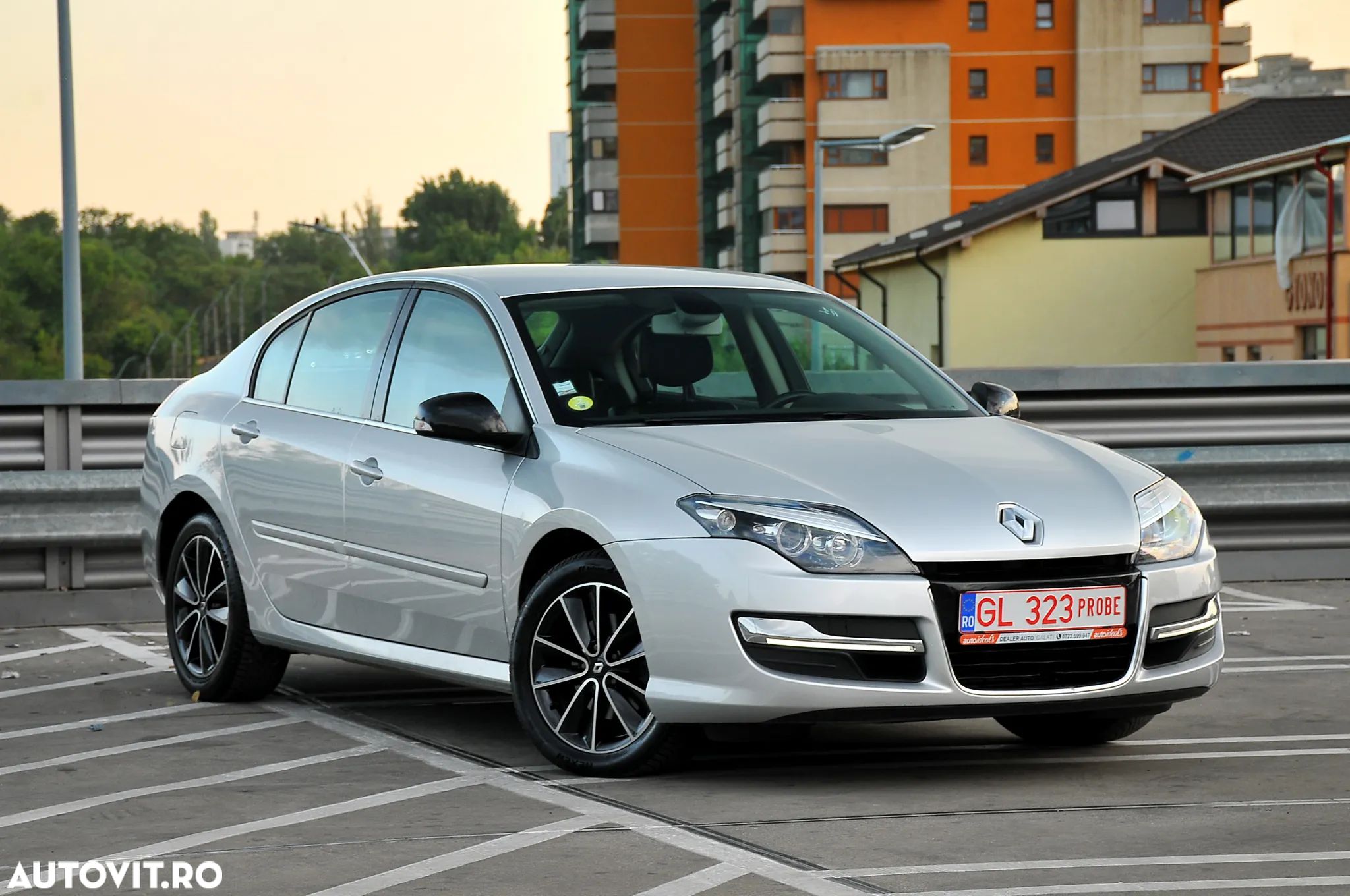 Renault Laguna 2.0 dCi FAP Expression - 1
