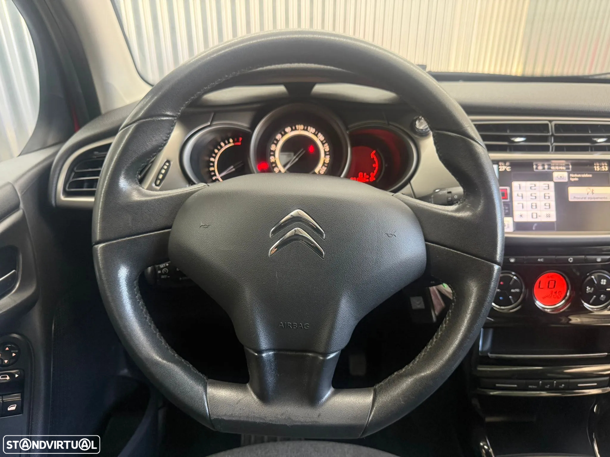 Citroën C3 1.2 PureTech Shine - 9