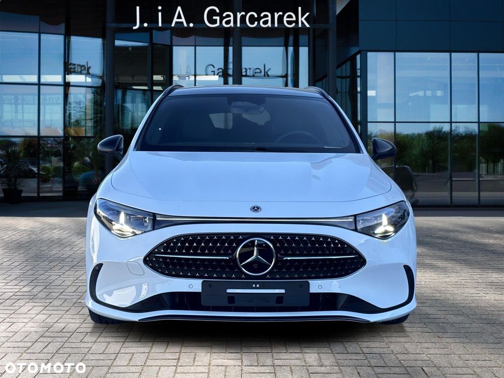 Mercedes-Benz CLA - 9