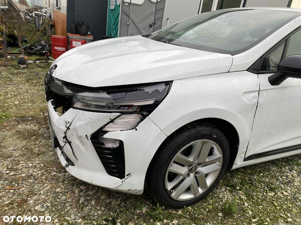 Renault Clio BLUE dCi 100 EVOLUTION - 27