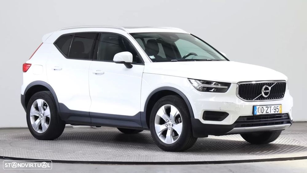 Volvo XC 40 1.5 T3 Momentum Plus - 2
