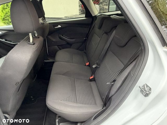 Ford Focus - 15