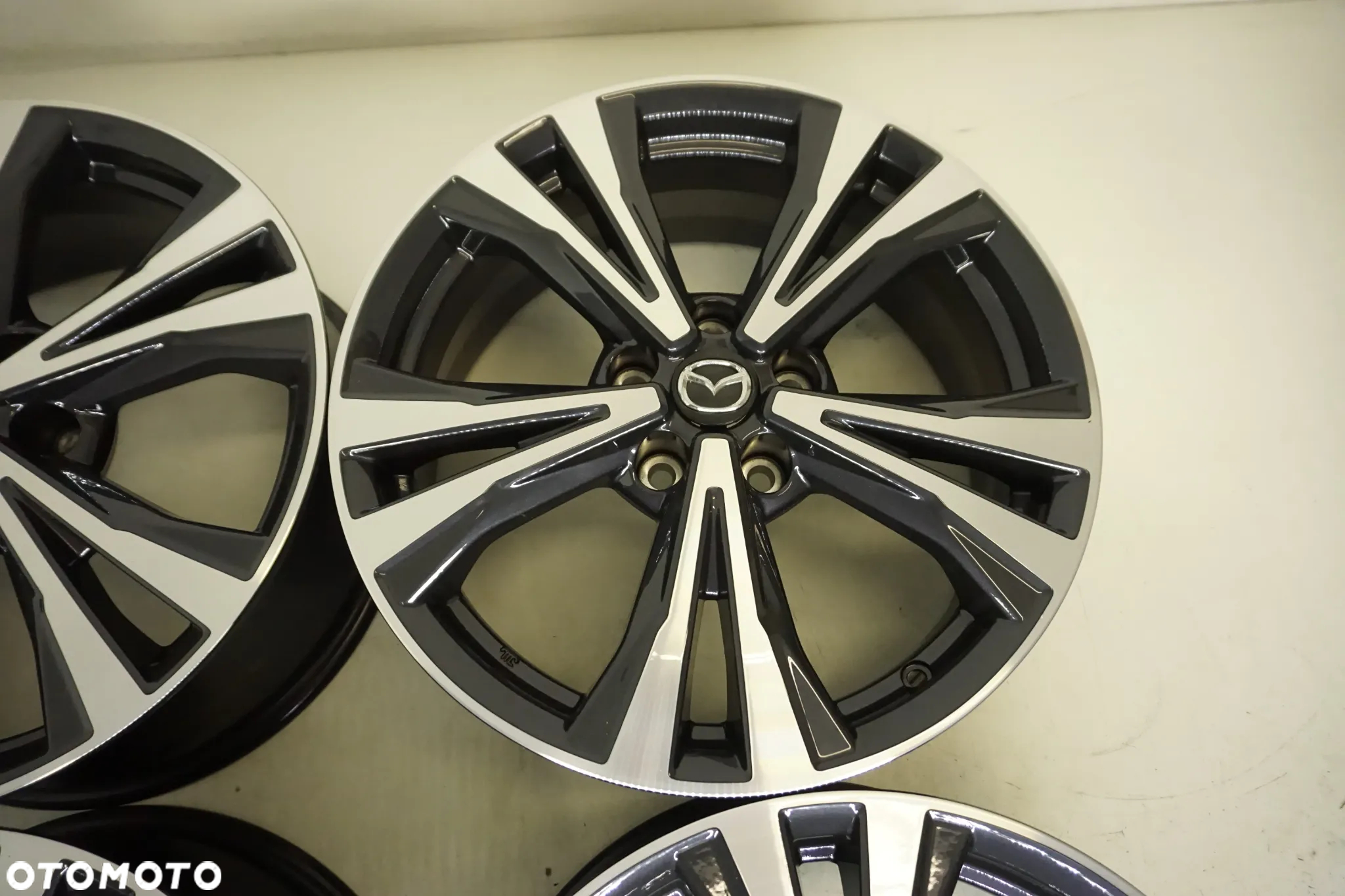 FELGI  ALUMINIOWE 18 MAZDA 3 5 6 CX3 CX5 CX7 CX30 - 3