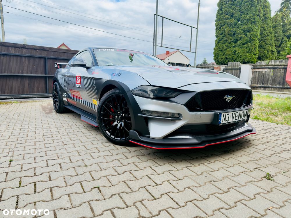 Ford Mustang 5.0 V8 GT - 1