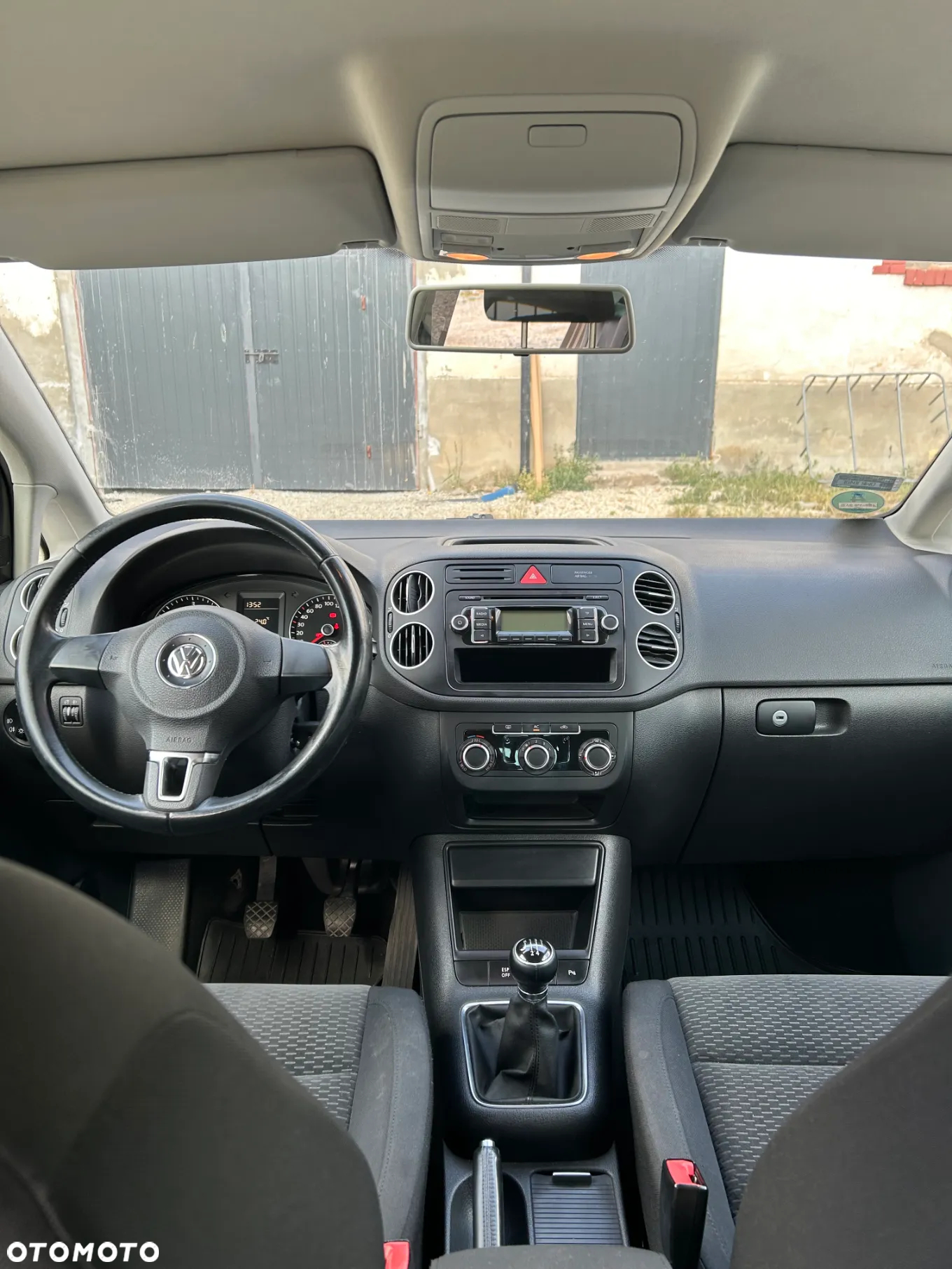 Volkswagen Golf VI 1.6 TDI Comfortline - 3
