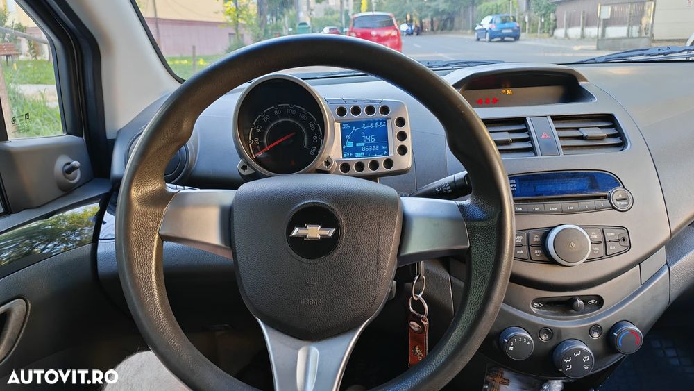 Chevrolet Spark 1.0 LS K5K - 12