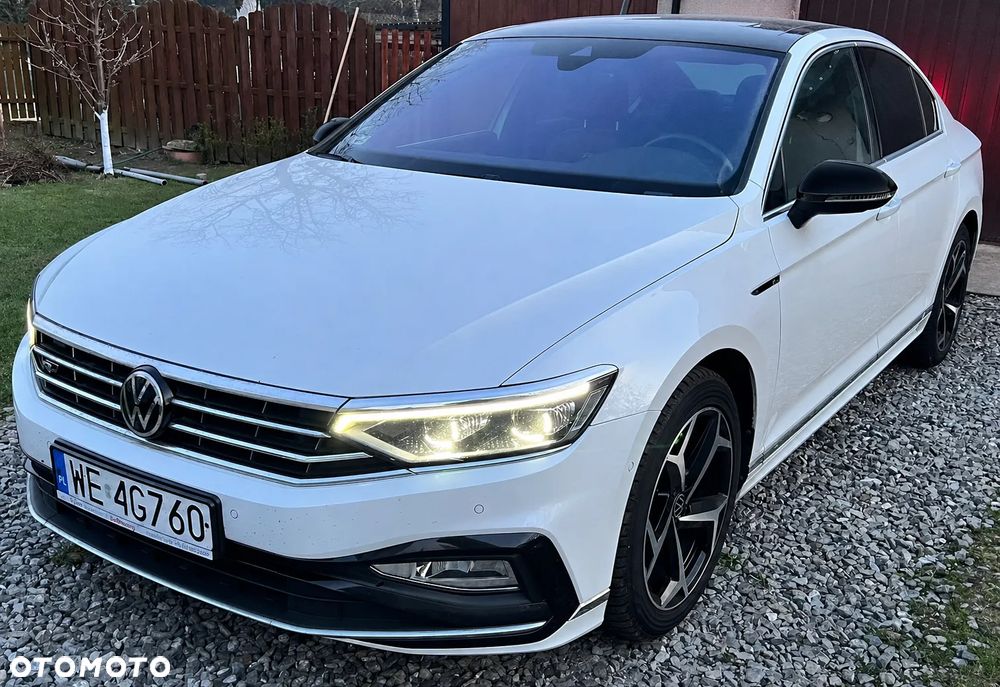 Volkswagen Passat 2.0 TSI Elegance DSG - 1