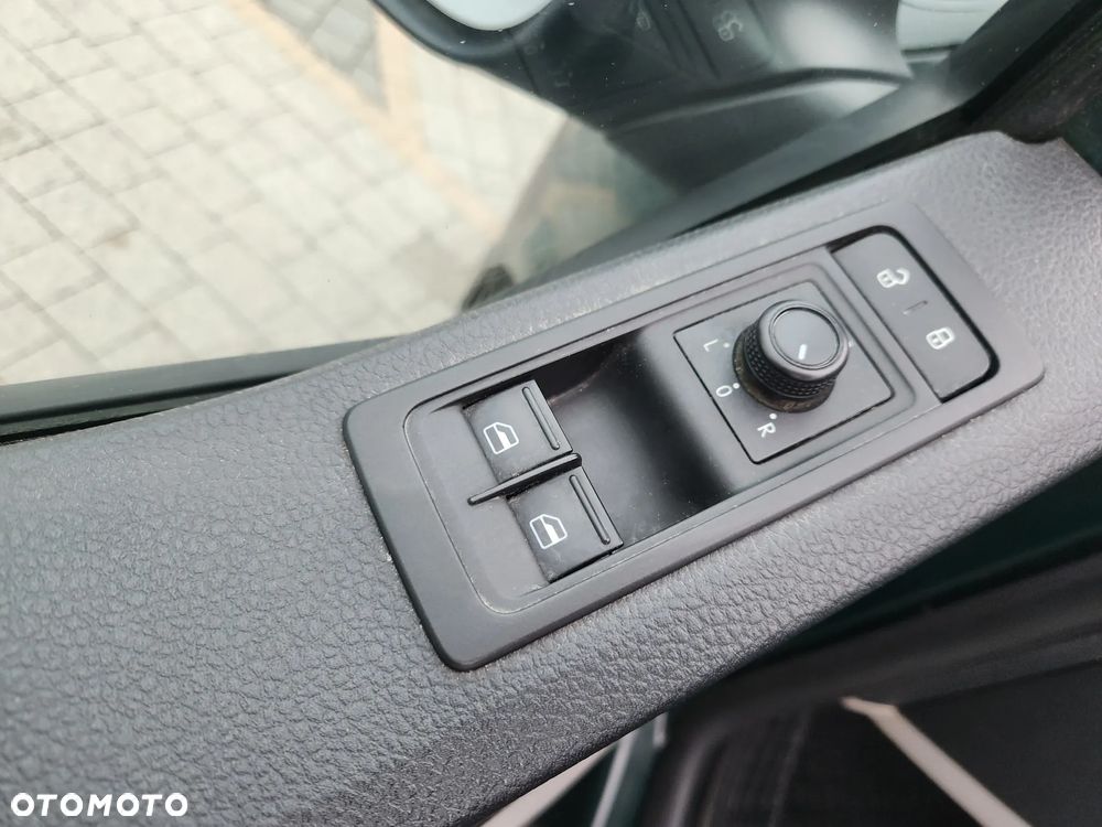 Volkswagen TRANSPORTER - 11