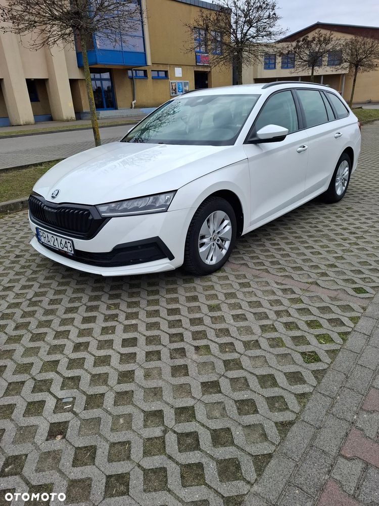 Skoda Octavia 2.0 TDI DSG Selection - 2