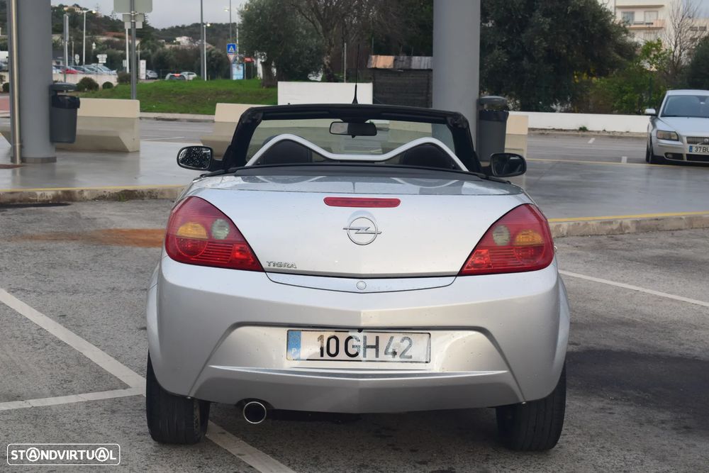 Opel Tigra TwinTop 1.4 - 8