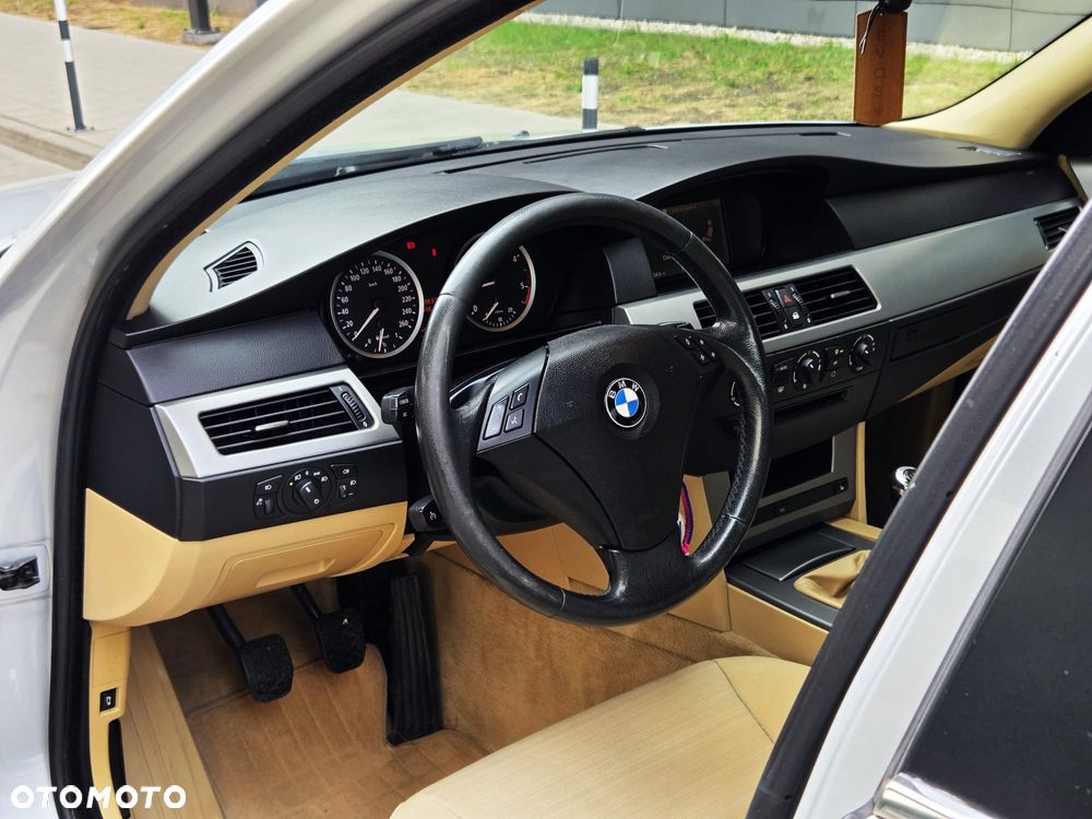 BMW Seria 5 - 17