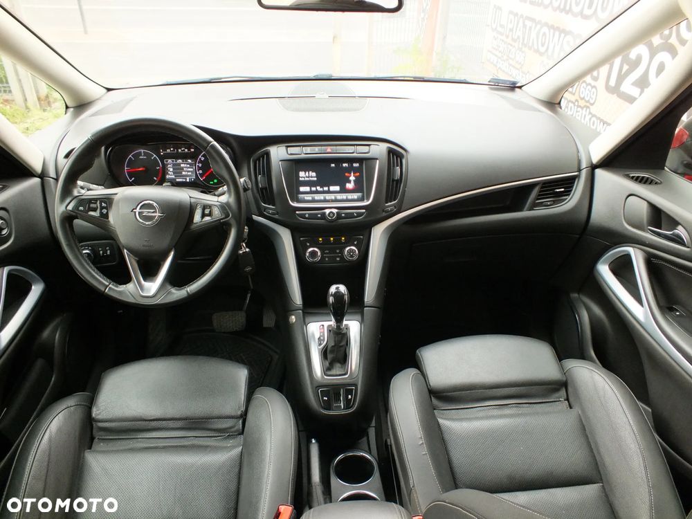Opel Zafira - 14
