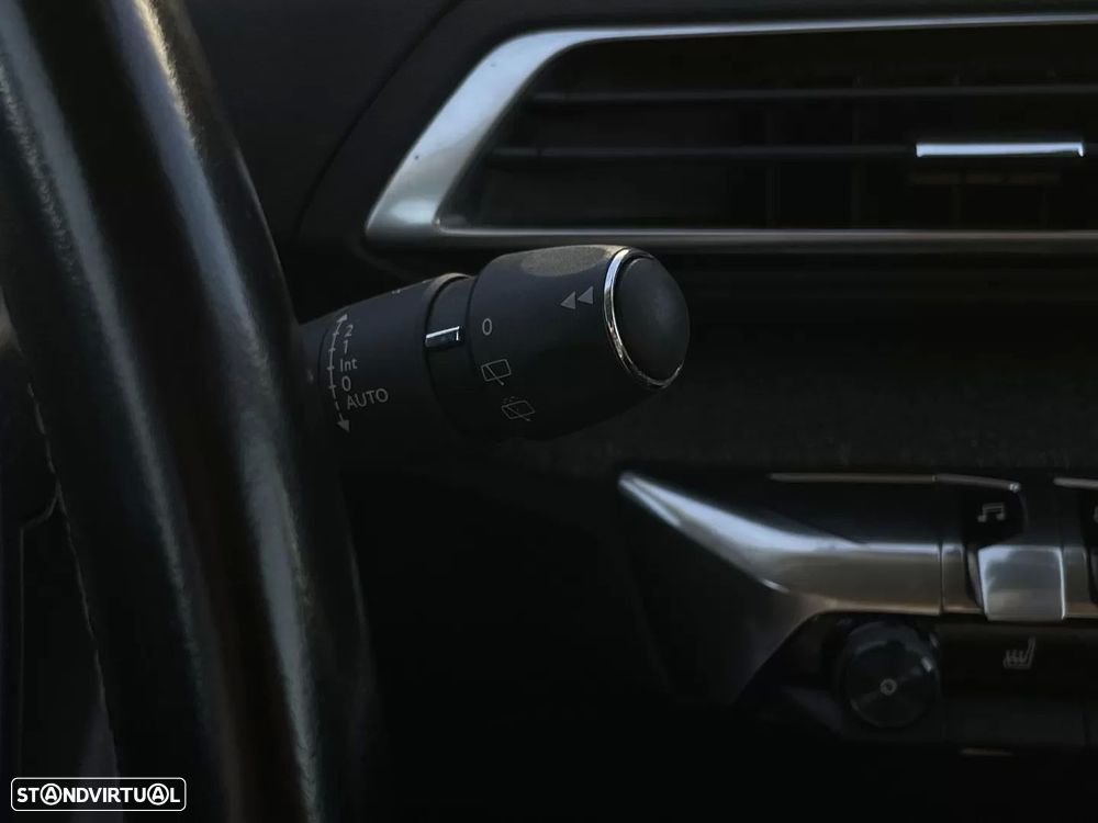 Peugeot 5008 BlueHDI 130 Allure - 38