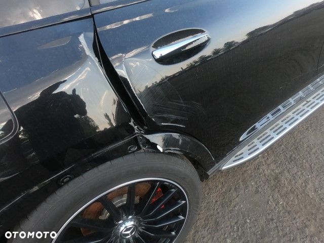 Mercedes-Benz GLS AMG 63 4-Matic+ - 22